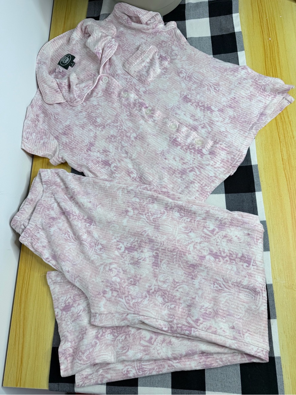 Laura Ashley Pajama Set Size small